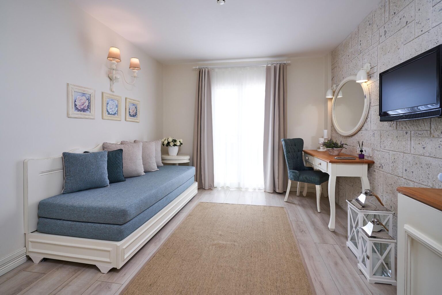 Premium Suite 7
